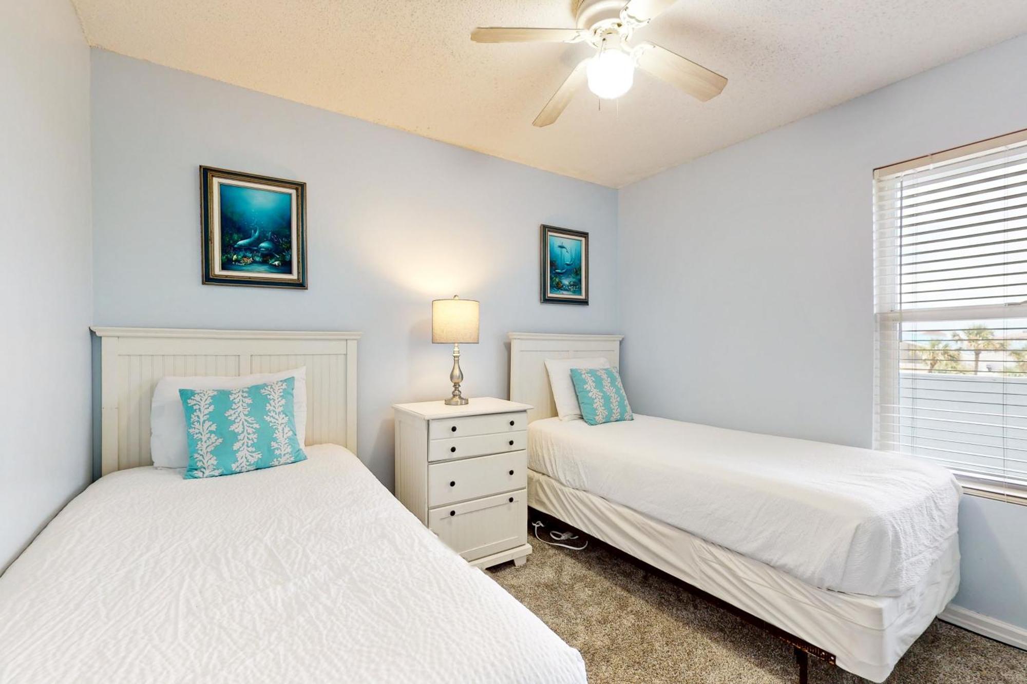 Pelican Beach Resort III Дестин Экстерьер фото